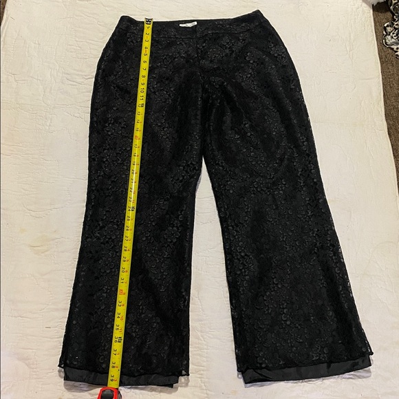 Worthington Elegant Black Lace Pants - Picture 3 of 7